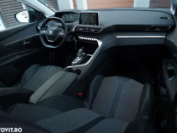 Peugeot 5008 1.5 BlueHDI s&s EAT8 Allure