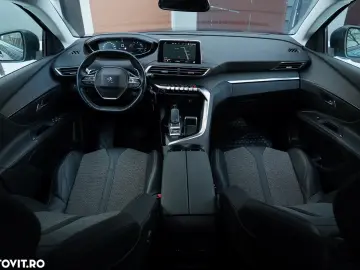 Peugeot 5008 1.5 BlueHDI s&s EAT8 Allure