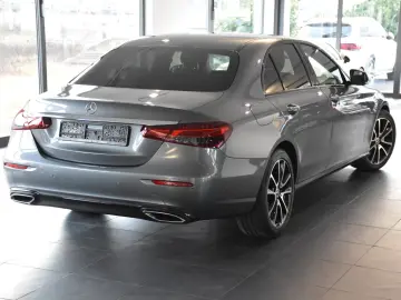 MERCEDES-BENZ E 220 D 9G EXCLUSIVE