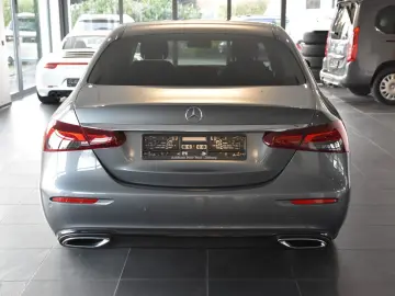 MERCEDES-BENZ E 220 D 9G EXCLUSIVE