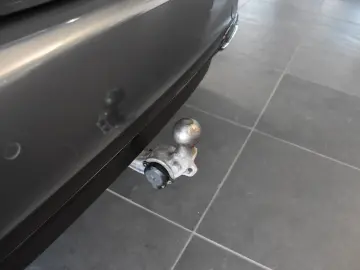 MERCEDES-BENZ E 220 D 9G EXCLUSIVE