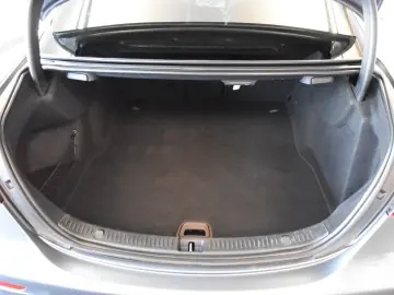 MERCEDES-BENZ E 220 D 9G EXCLUSIVE