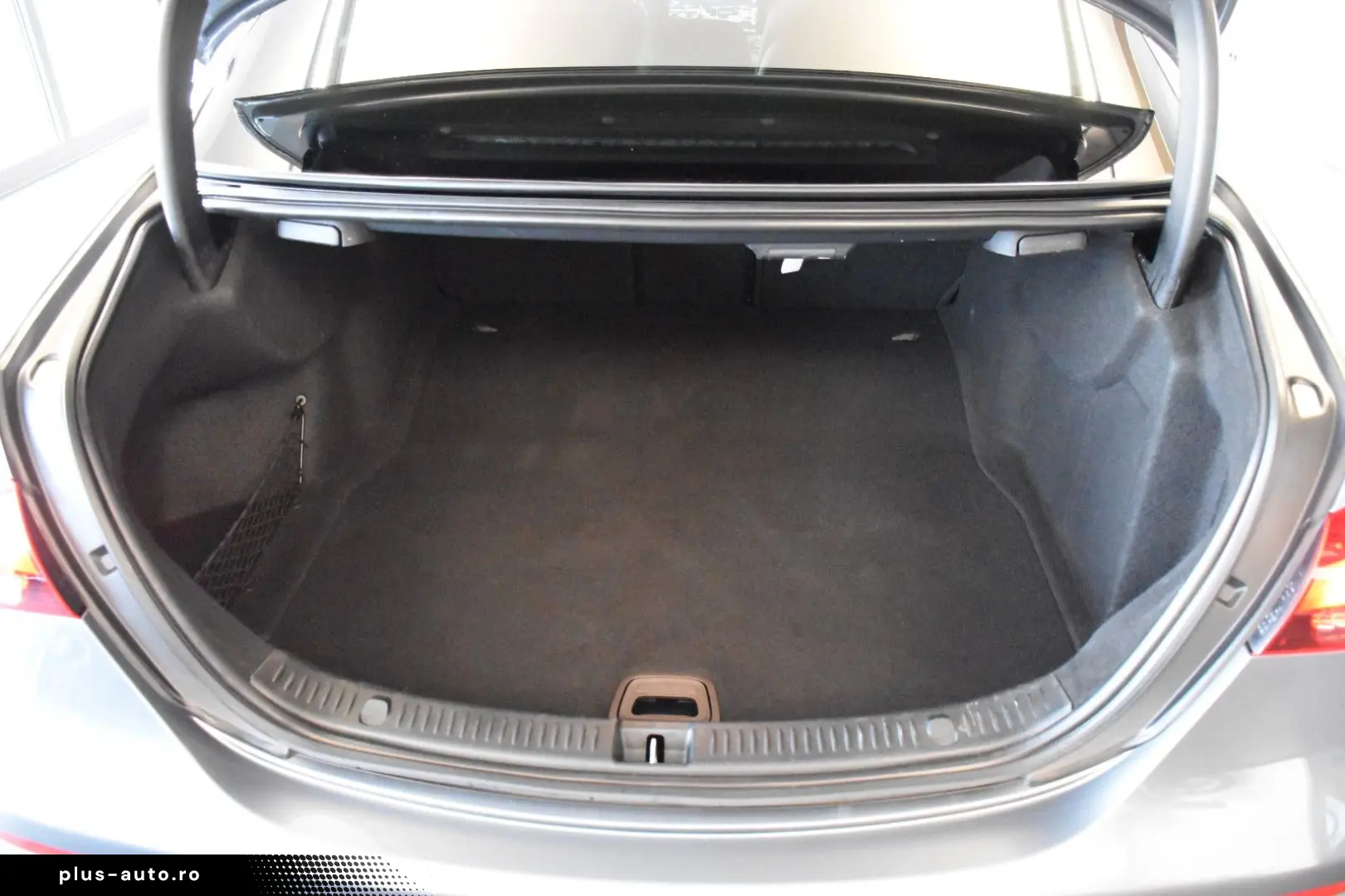 MERCEDES-BENZ E 220 D 9G EXCLUSIVE