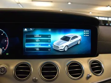 MERCEDES-BENZ E 220 D 9G EXCLUSIVE