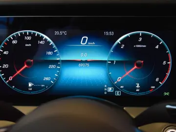 MERCEDES-BENZ E 220 D 9G EXCLUSIVE