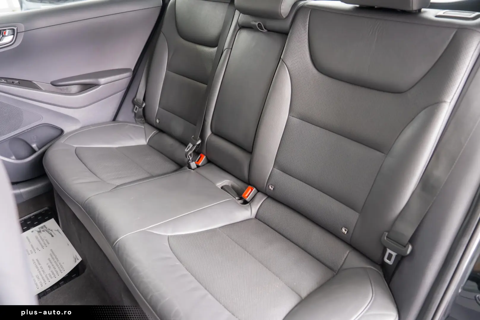 Hyundai Ioniq 1.6 GDI Premium Hybrid