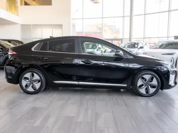 Hyundai Ioniq 1.6 GDI Premium Hybrid