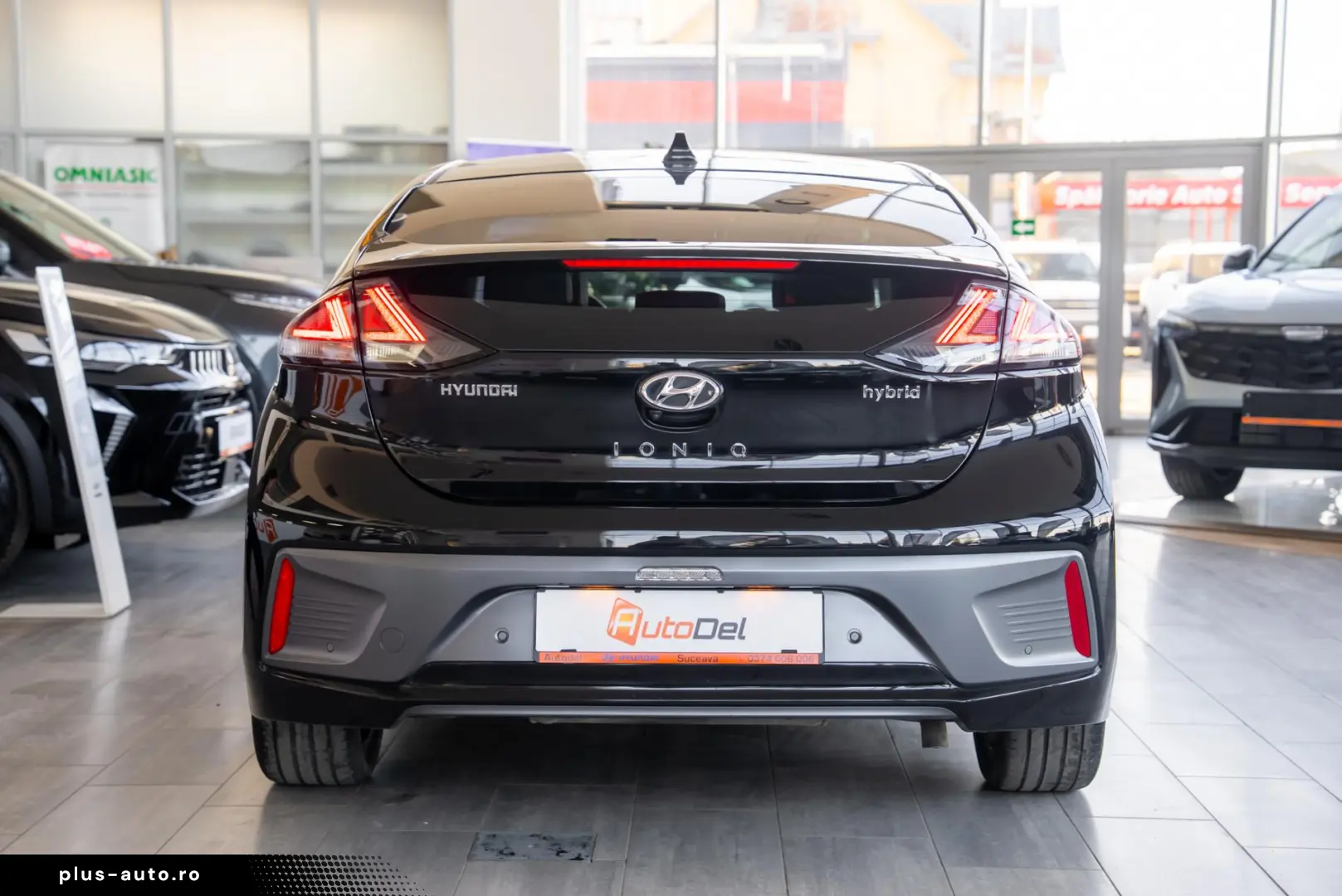 Hyundai Ioniq 1.6 GDI Premium Hybrid