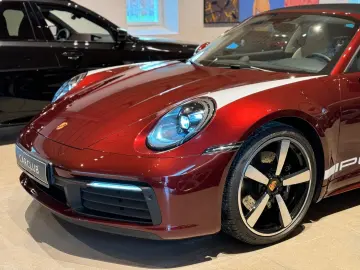 PORSCHE 911 Targa 4S Heritage Design Edition Matrix PASM