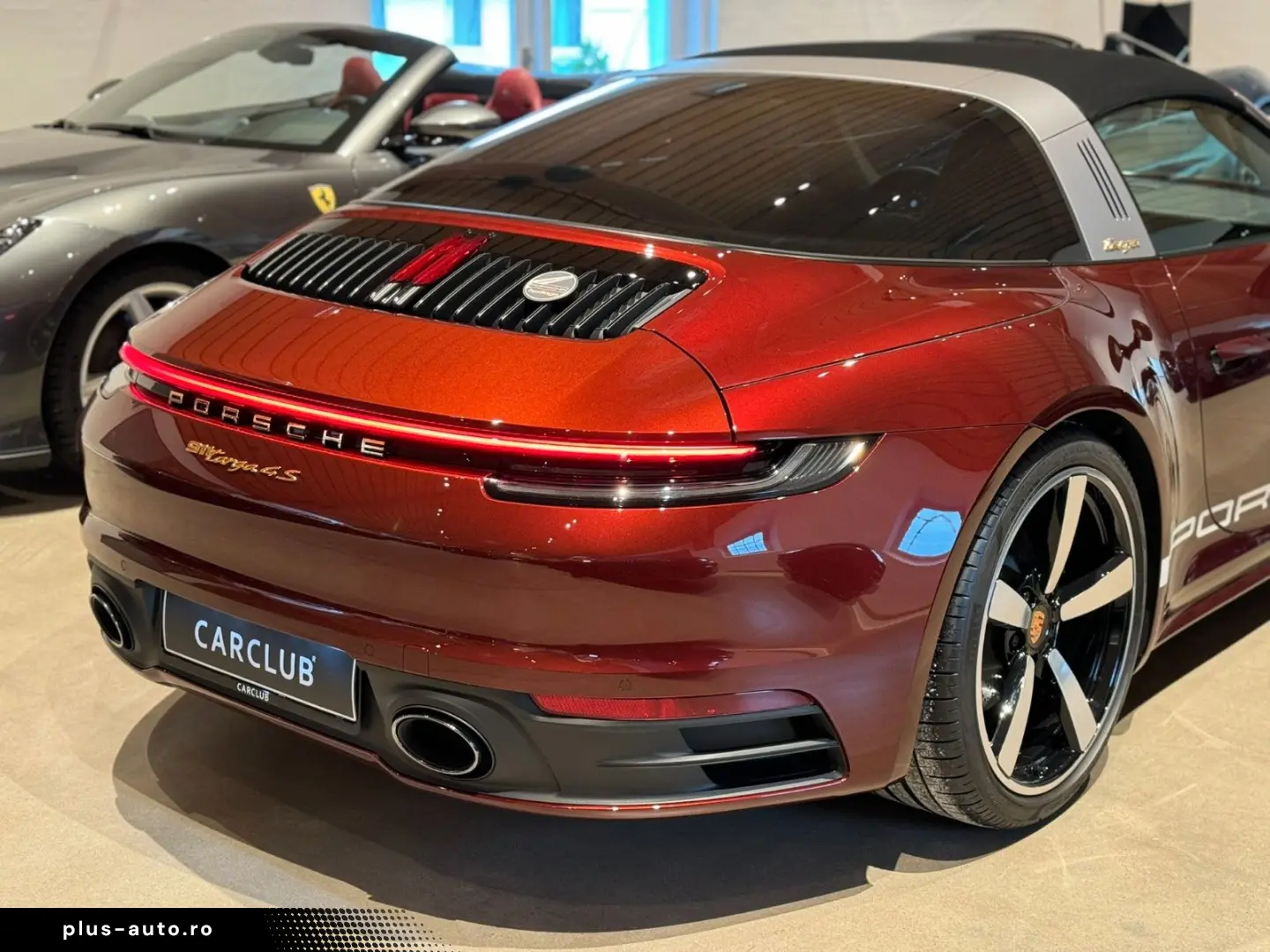 PORSCHE 911 Targa 4S Heritage Design Edition Matrix PASM