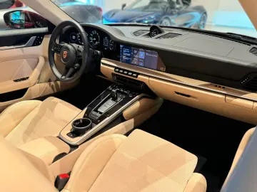 PORSCHE 911 Targa 4S Heritage Design Edition Matrix PASM