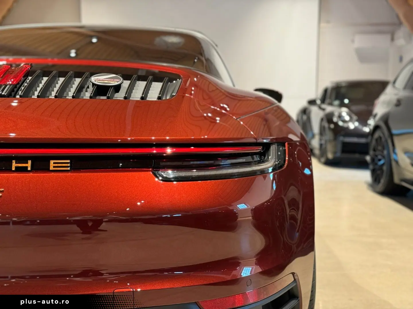 PORSCHE 911 Targa 4S Heritage Design Edition Matrix PASM