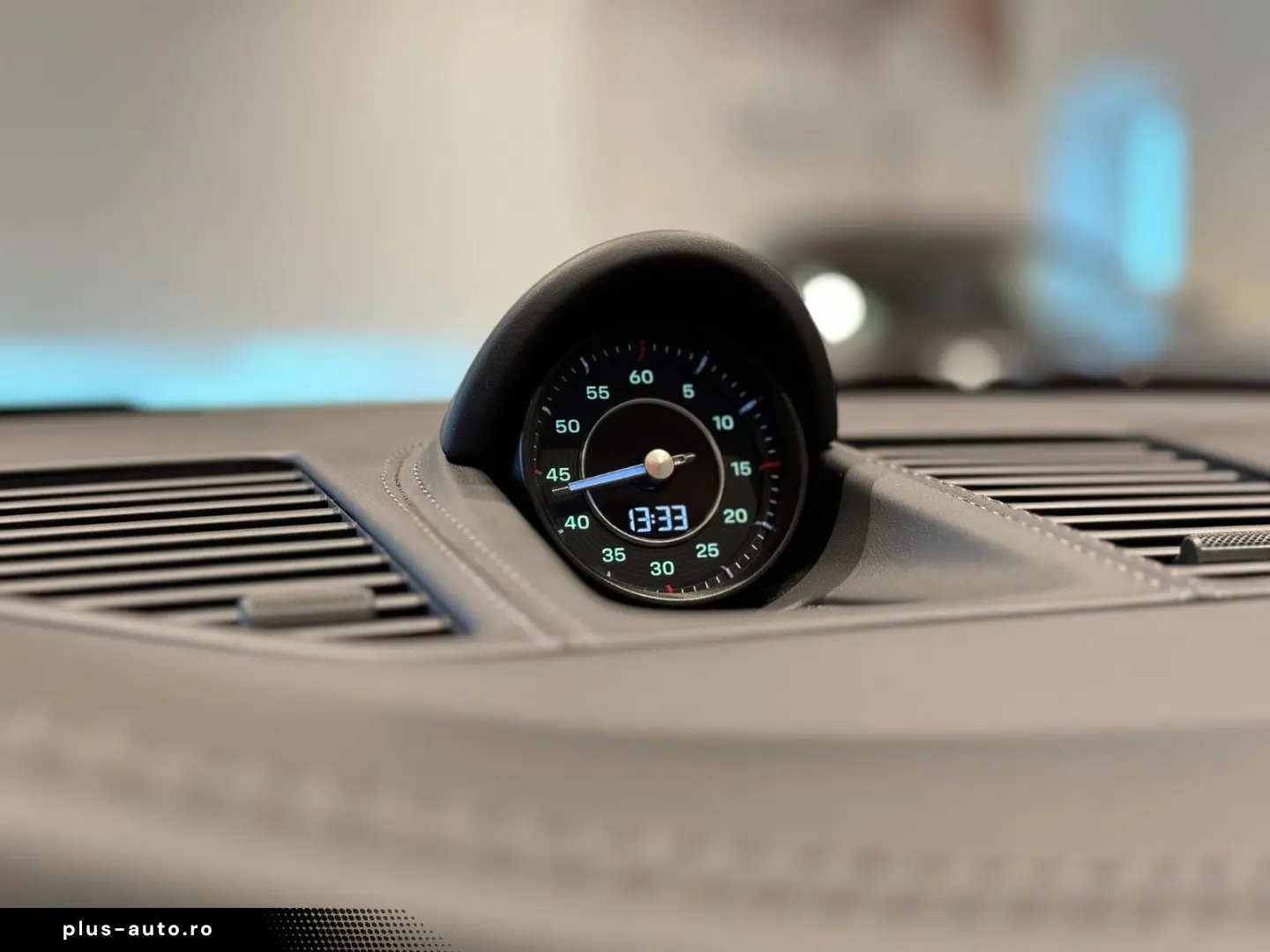 PORSCHE 911 Targa 4S Heritage Design Edition Matrix PASM