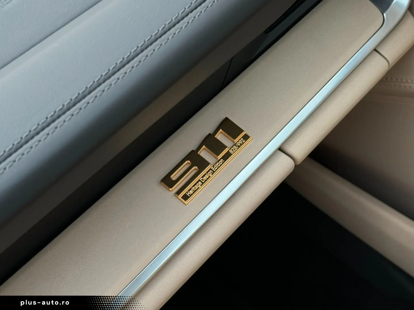 PORSCHE 911 Targa 4S Heritage Design Edition Matrix PASM