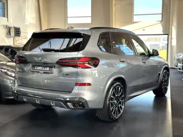 BMW X5 50e xDrive M-Sport  Carbon Luft Sky Pano AHK