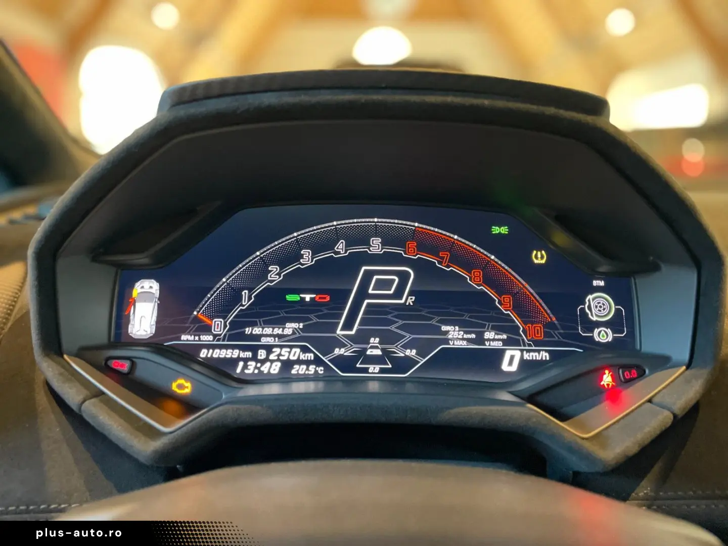 LAMBORGHINI Huracán STO SportDesign Lift LED Kamera SpExhau