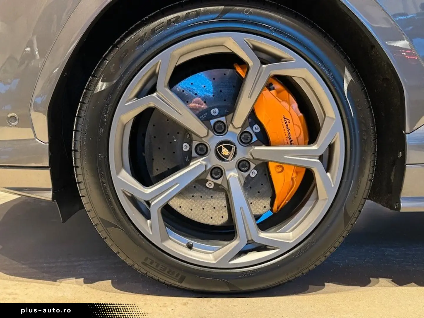 LAMBORGHINI Urus 4.0 V8 Aut.  HUD Pano Ceramic Luft ACC 360