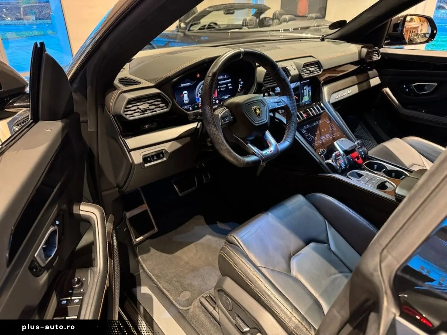 LAMBORGHINI Urus 4.0 V8 Aut.  HUD Pano Ceramic Luft ACC 360