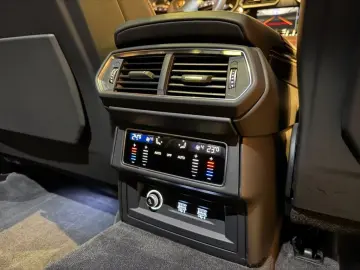 LAMBORGHINI Urus 4.0 V8 Aut.  HUD Pano Ceramic Luft ACC 360