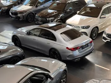 MERCEDES-BENZ E400e 4M AMG Line Premium Plus  Hyper 3D Pano