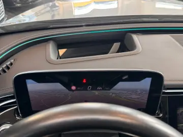 MERCEDES-BENZ E400e 4M AMG Line Premium Plus  Hyper 3D Pano