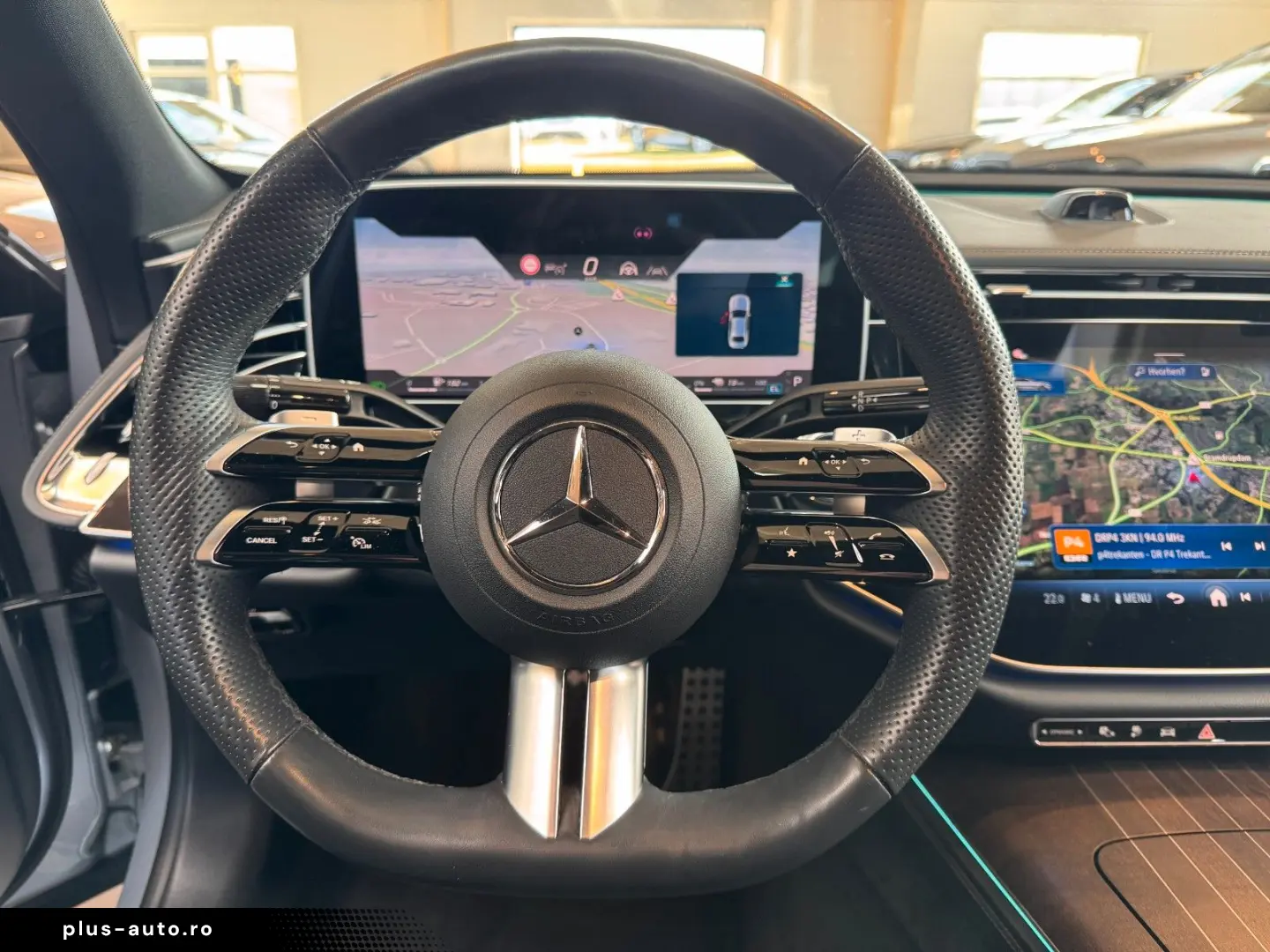 MERCEDES-BENZ E400e 4M AMG Line Premium Plus  Hyper 3D Pano