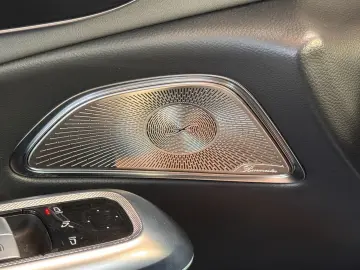 MERCEDES-BENZ E400e 4M AMG Line Premium Plus  Hyper 3D Pano