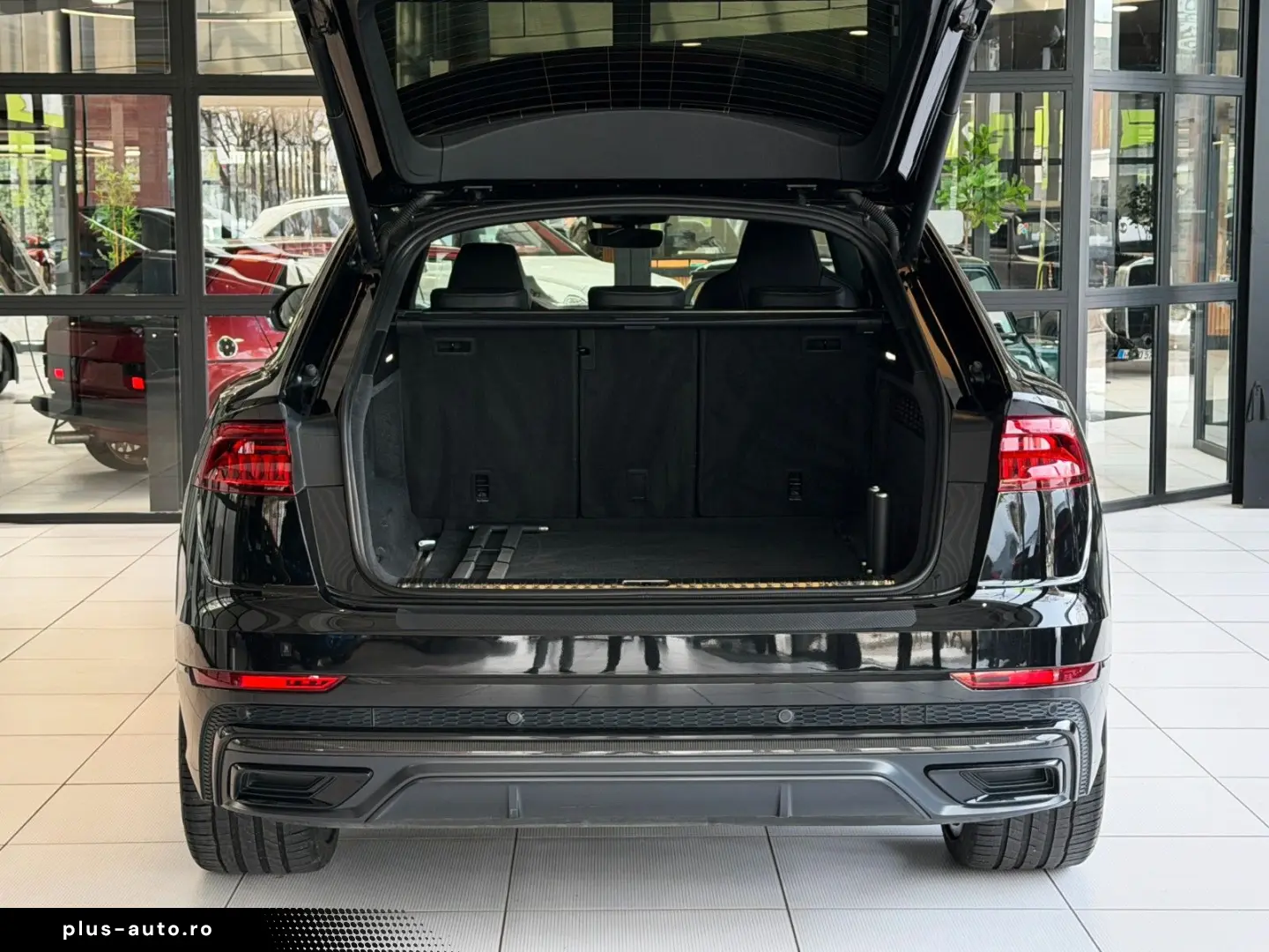 AUDI Q8 50 TDI COMPETITION-PLUS ACC MATRIX CARBON HUD