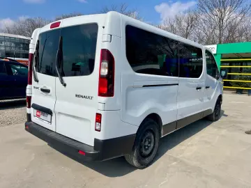 Renault Trafic 2.0 Blue dCi 150 EDC S&S L2 8 1 Zen