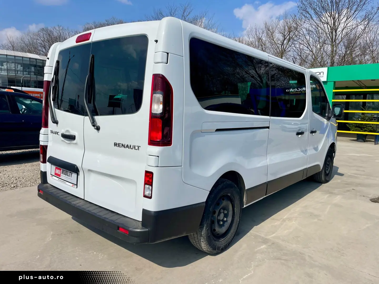 Renault Trafic 2.0 Blue dCi 150 EDC S&S L2 8 1 Zen