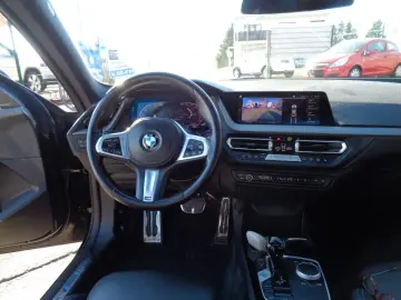 BMW 218i Gran Coupé Aut. M-Sport  Panorama  Navi Pro