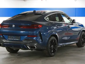BMW X6 xDrive 30d M Sport Hybrid UNFALLFREI Top!