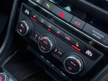 Seat Ateca XCELLENCE Automat   Recent Adusă