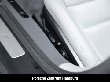 PORSCHE 992 (911) Carrera S BOSE Servolenkung Plus InnoD