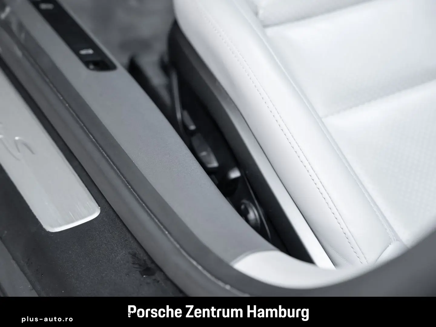 PORSCHE 992 (911) Carrera S BOSE Servolenkung Plus InnoD