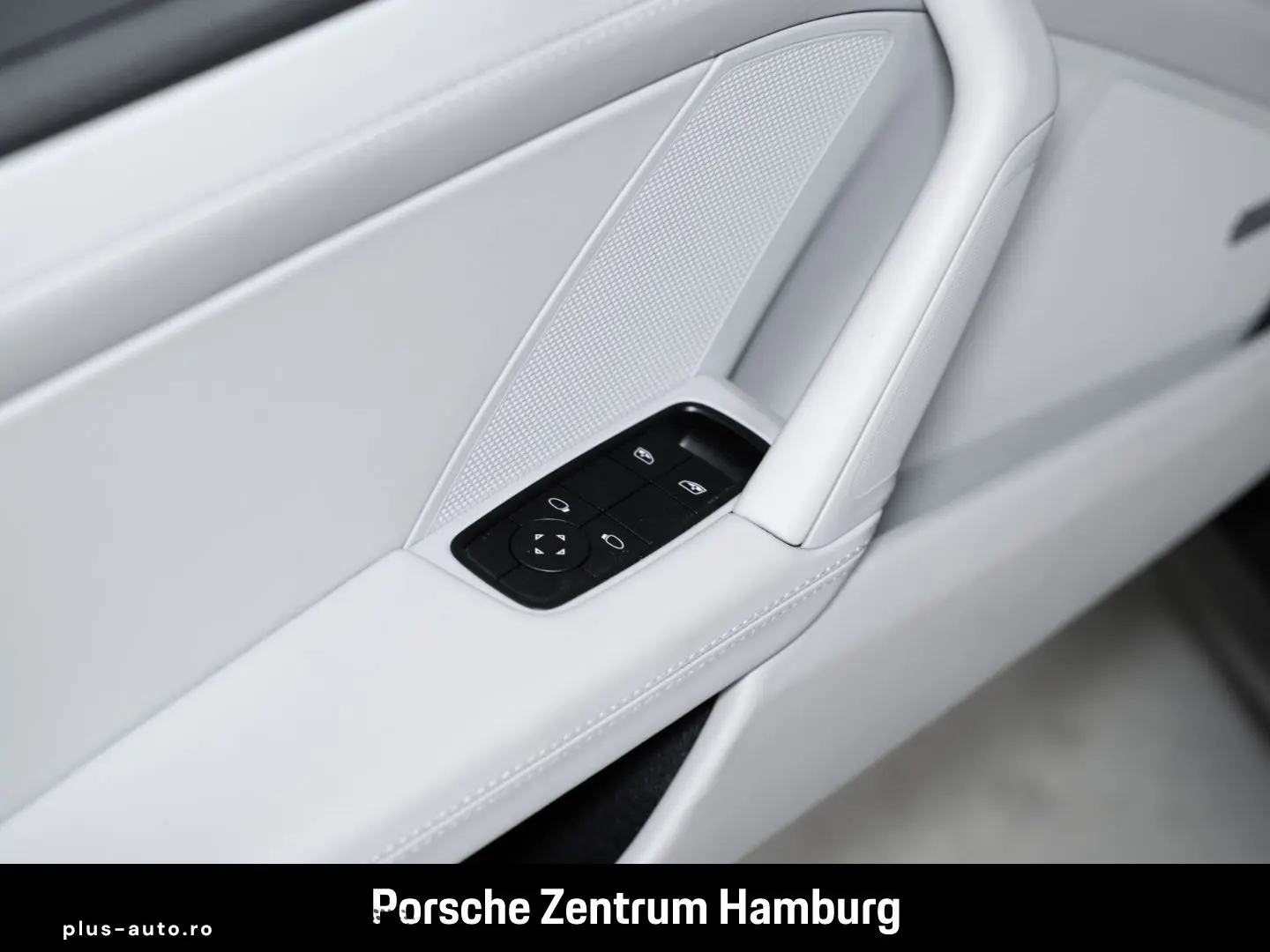 PORSCHE 992 (911) Carrera S BOSE Servolenkung Plus InnoD