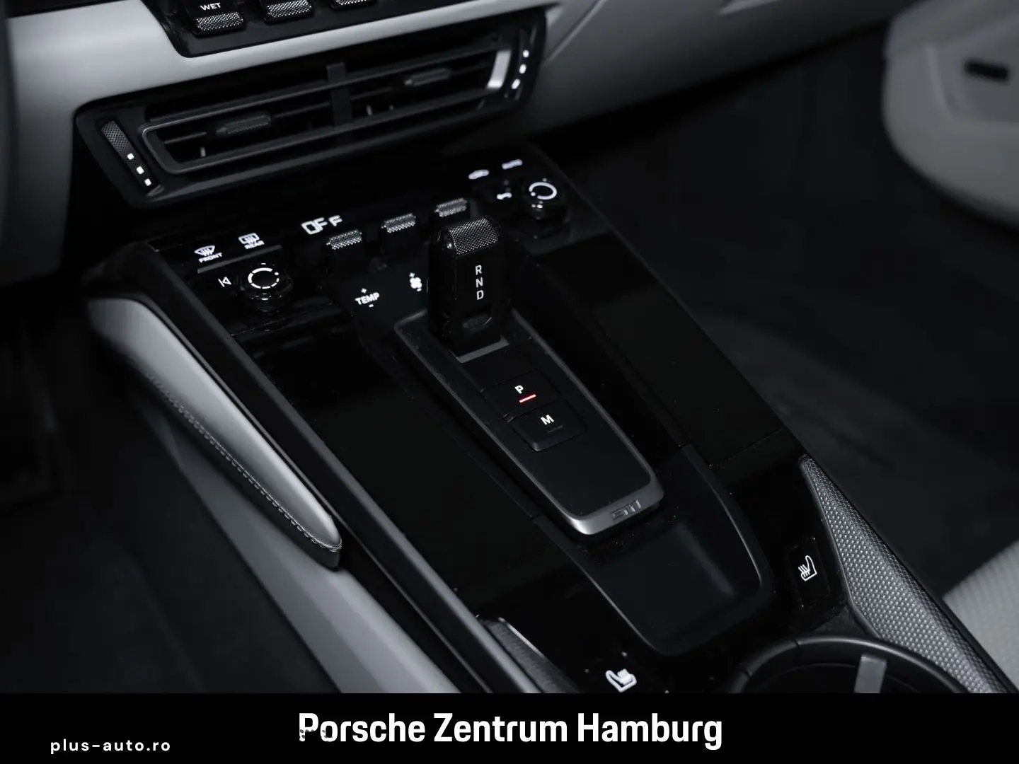 PORSCHE 992 (911) Carrera S BOSE Servolenkung Plus InnoD