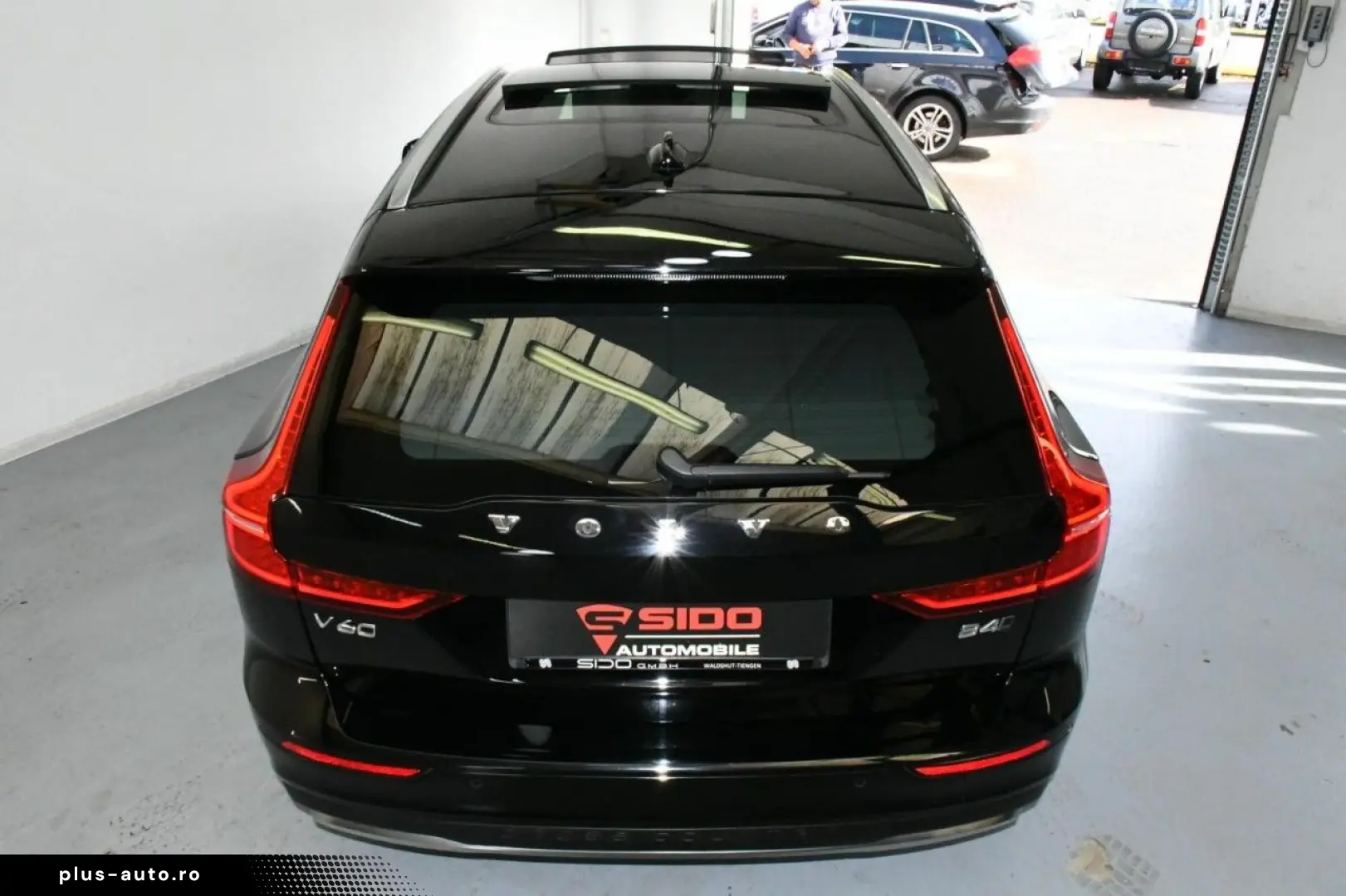 VOLVO V60 Cross Country B4 AWD Ultim ACC PAN HuD MASSG