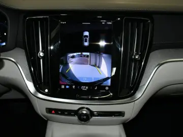 VOLVO V60 Cross Country B4 AWD Ultim ACC PAN HuD MASSG