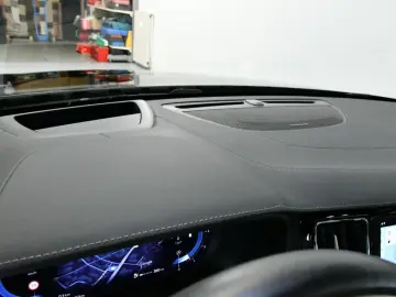 VOLVO V60 Cross Country B4 AWD Ultim ACC PAN HuD MASSG