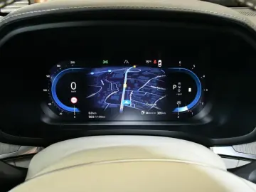 VOLVO V60 Cross Country B4 AWD Ultim ACC PAN HuD MASSG