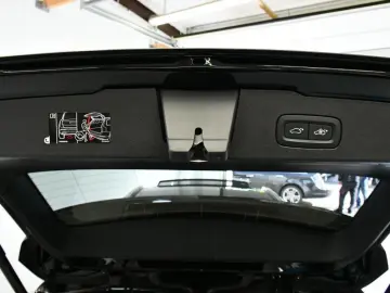 VOLVO V60 Cross Country B4 AWD Ultim ACC PAN HuD MASSG