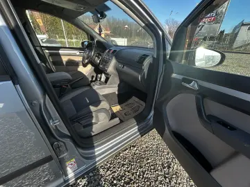 VW Touran Automatic 7 Locuri