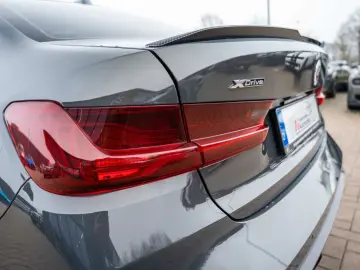 BMW M3 Competition M xDrive A