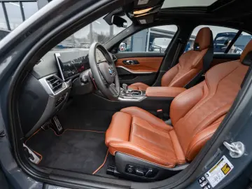 BMW M3 Competition M xDrive A