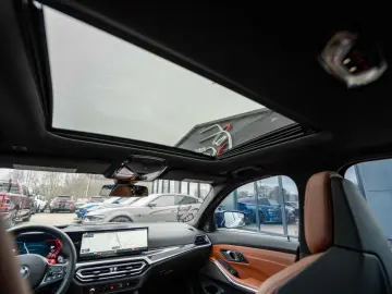 BMW M3 Competition M xDrive A