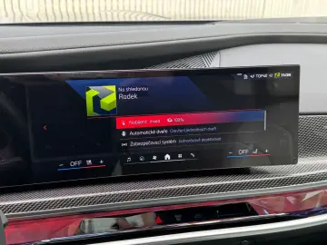 BMW M760 -XD-M-PAK-SKY-B&W