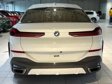BMW X6 M50 d Garantie Inspektion Deutsches Fahrzeug