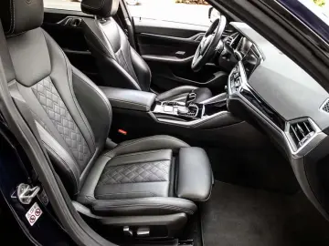 ALPINA B4 3.0 xDrive  glass roof  HUD  H K Laser  camera.