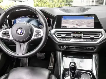 ALPINA B4 3.0 xDrive  glass roof  HUD  H K Laser  camera.